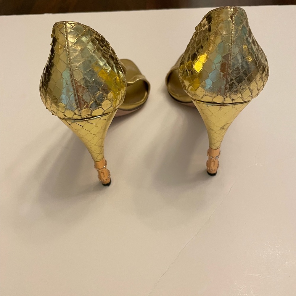 Vintage gucci shoes
